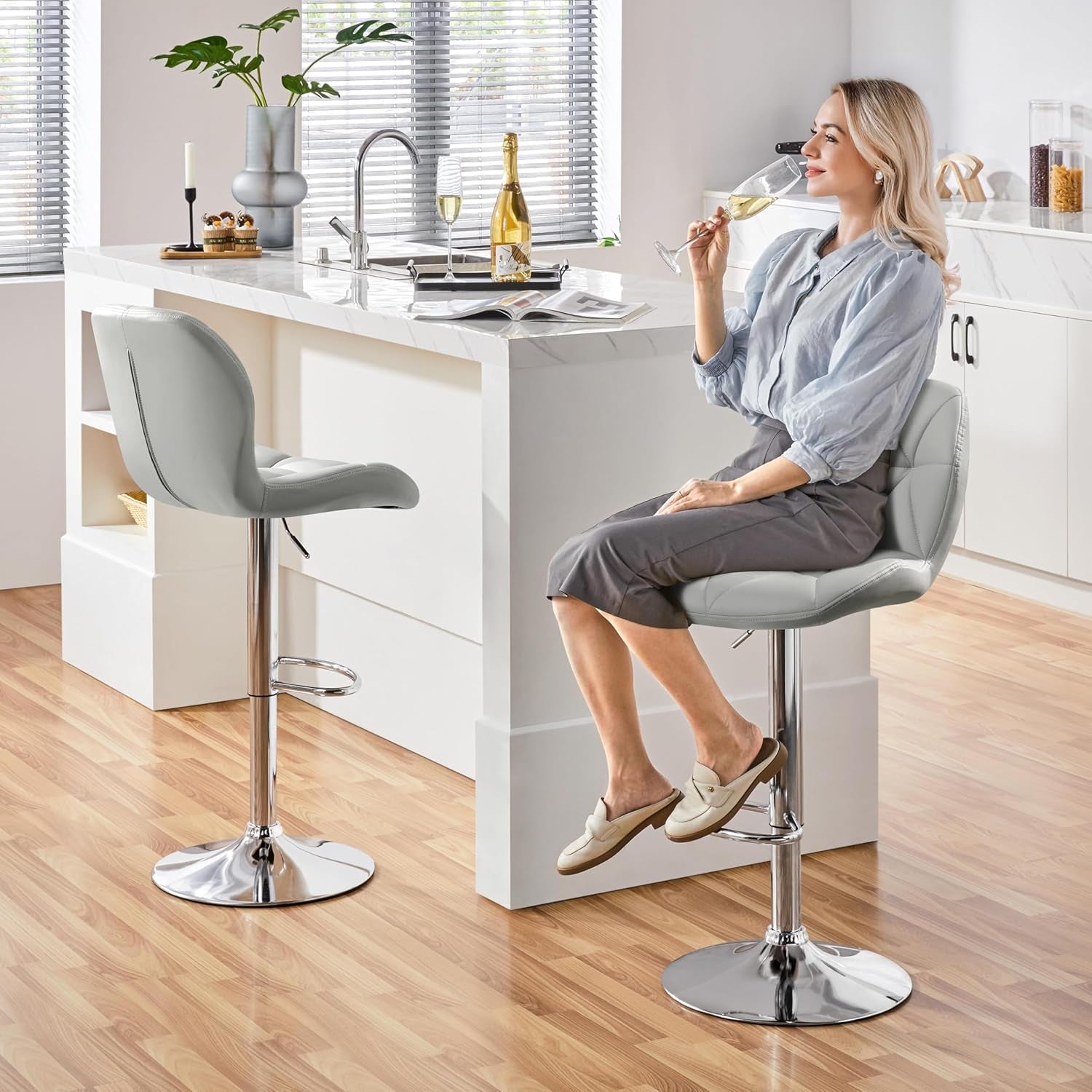 Elegant PU Leather Swivel Bar Stools Set of Four-1