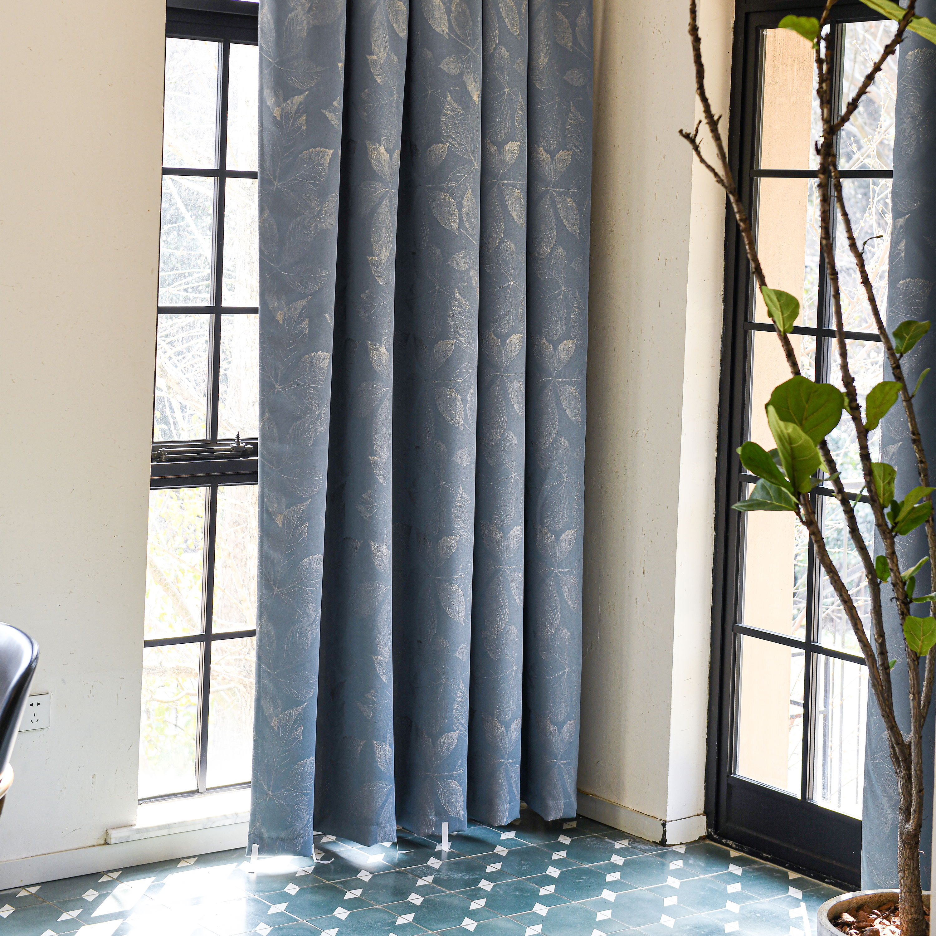 Clementine Embroidered-Pattern Pure Cotton Curtain-3