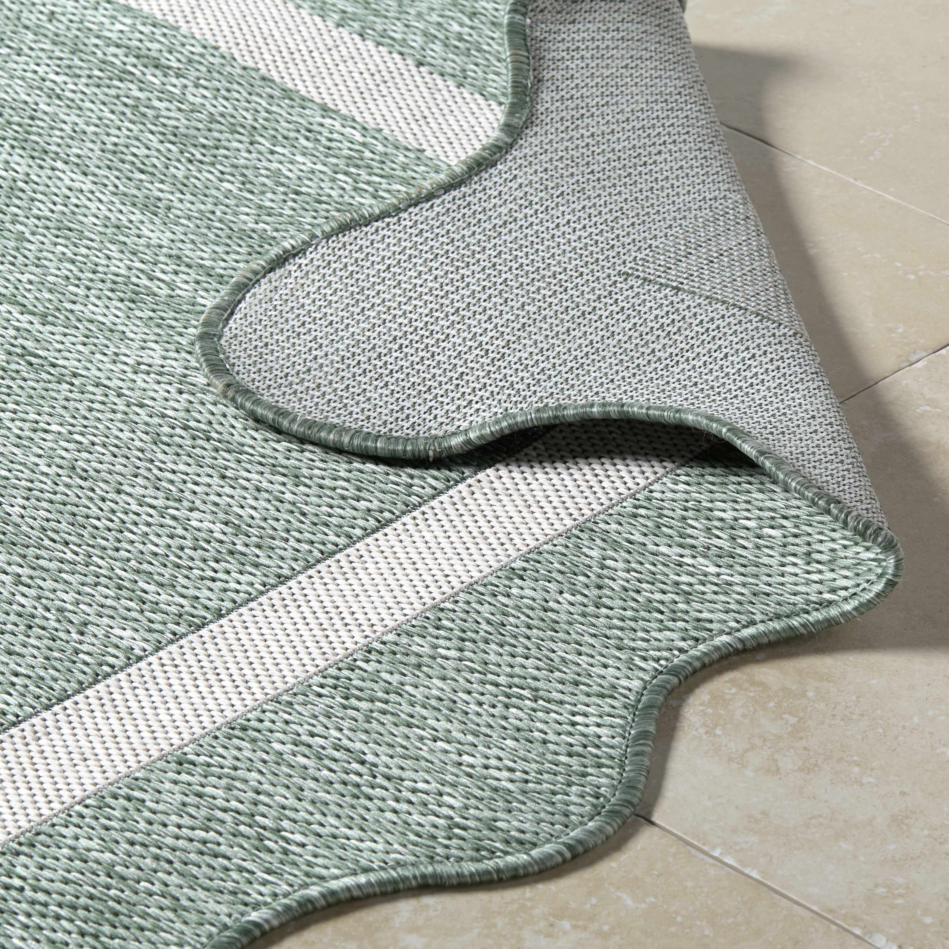 Varro Medium Green Area Rug