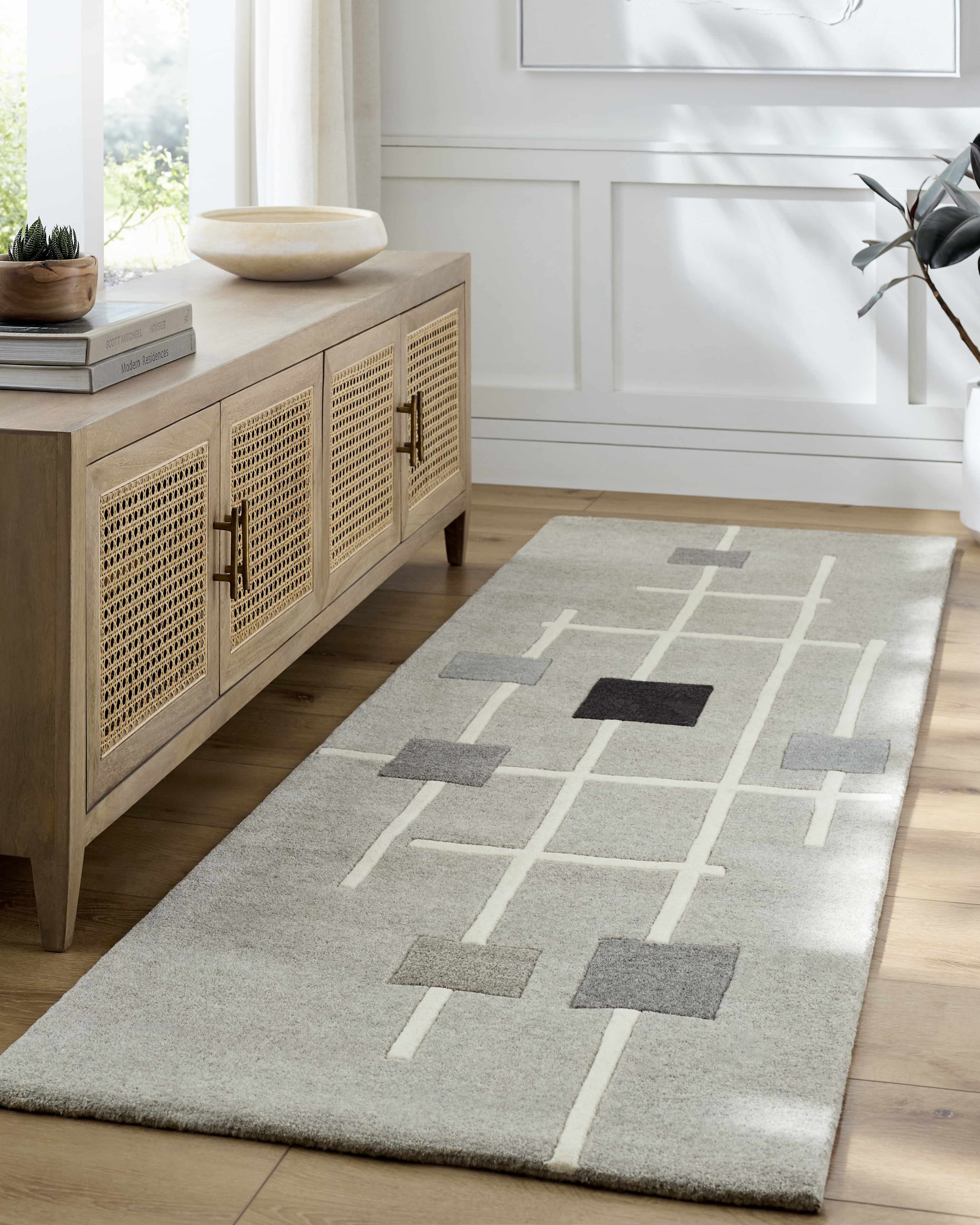 Usman Modern Wool Rug
