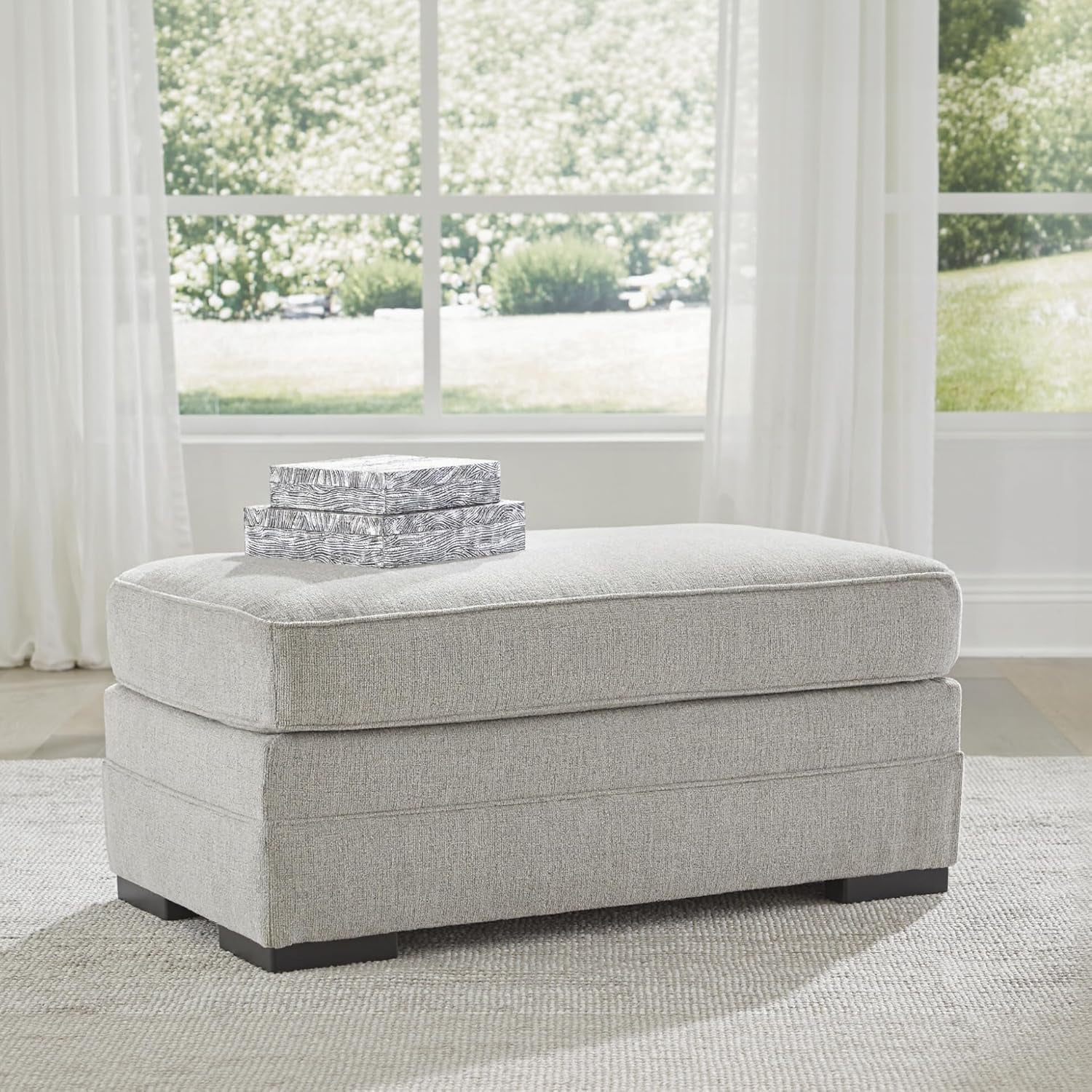 Eastonbridge Upholstered Rectangular Ottoman Light Gray-1