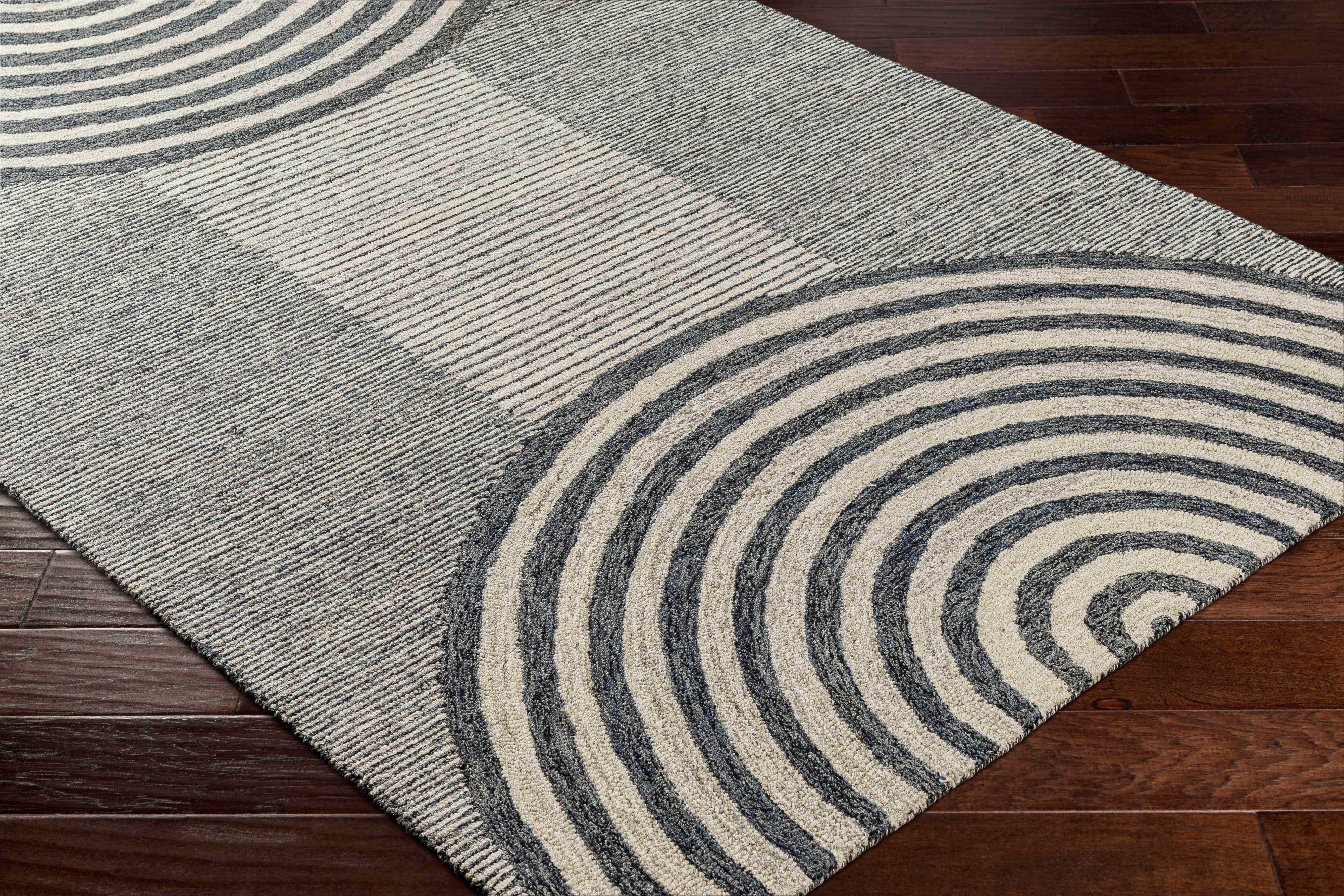 Chantesuta Modern Wool Rug
