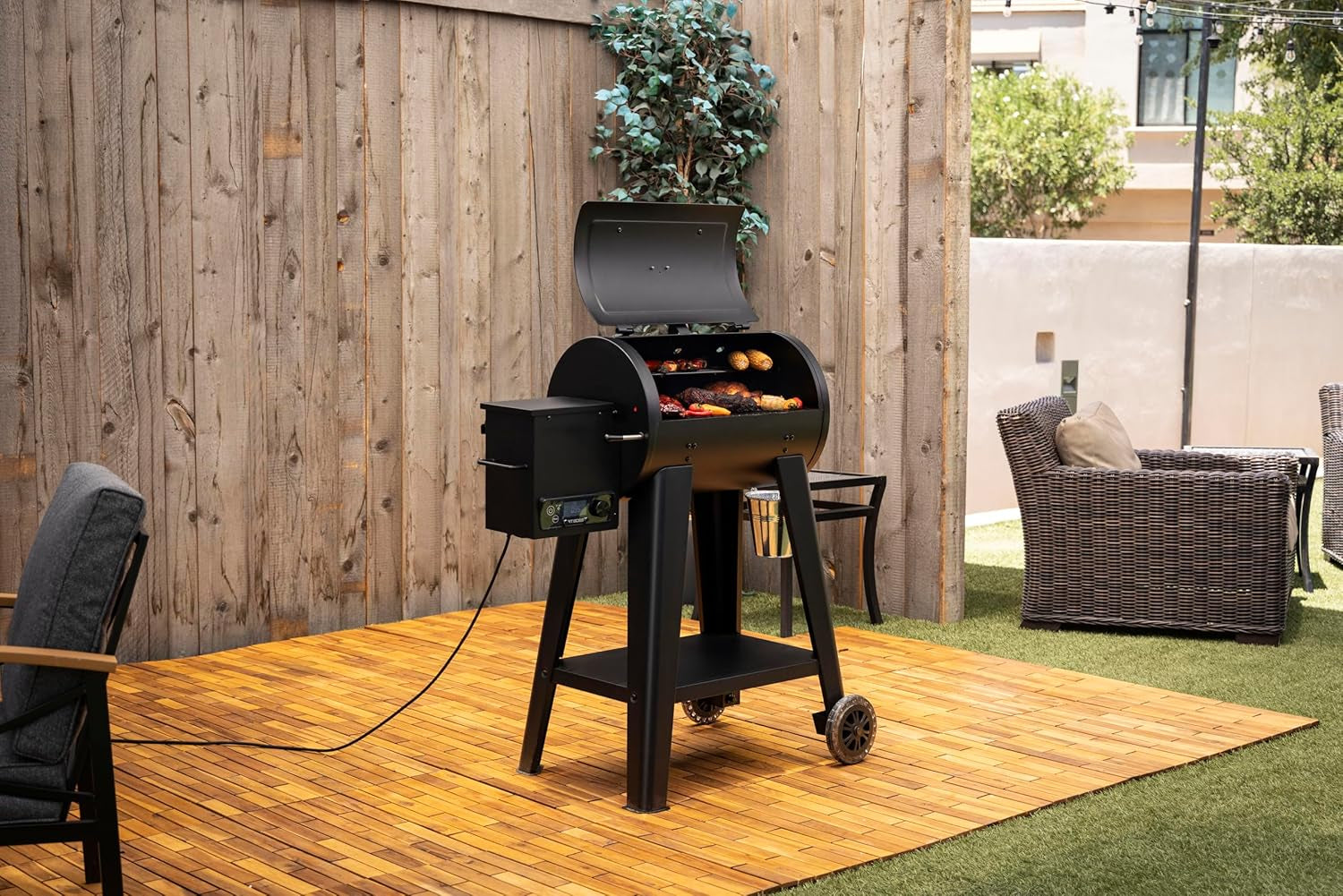500FB2 Pellet Grill Matte Black Programmable Control