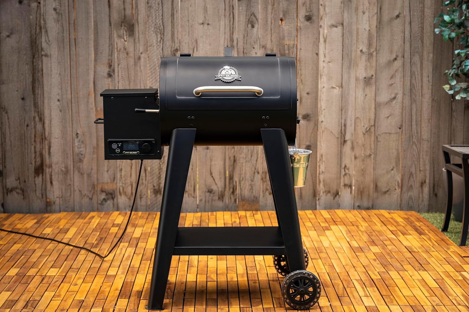 500FB2 Pellet Grill Matte Black Programmable Control