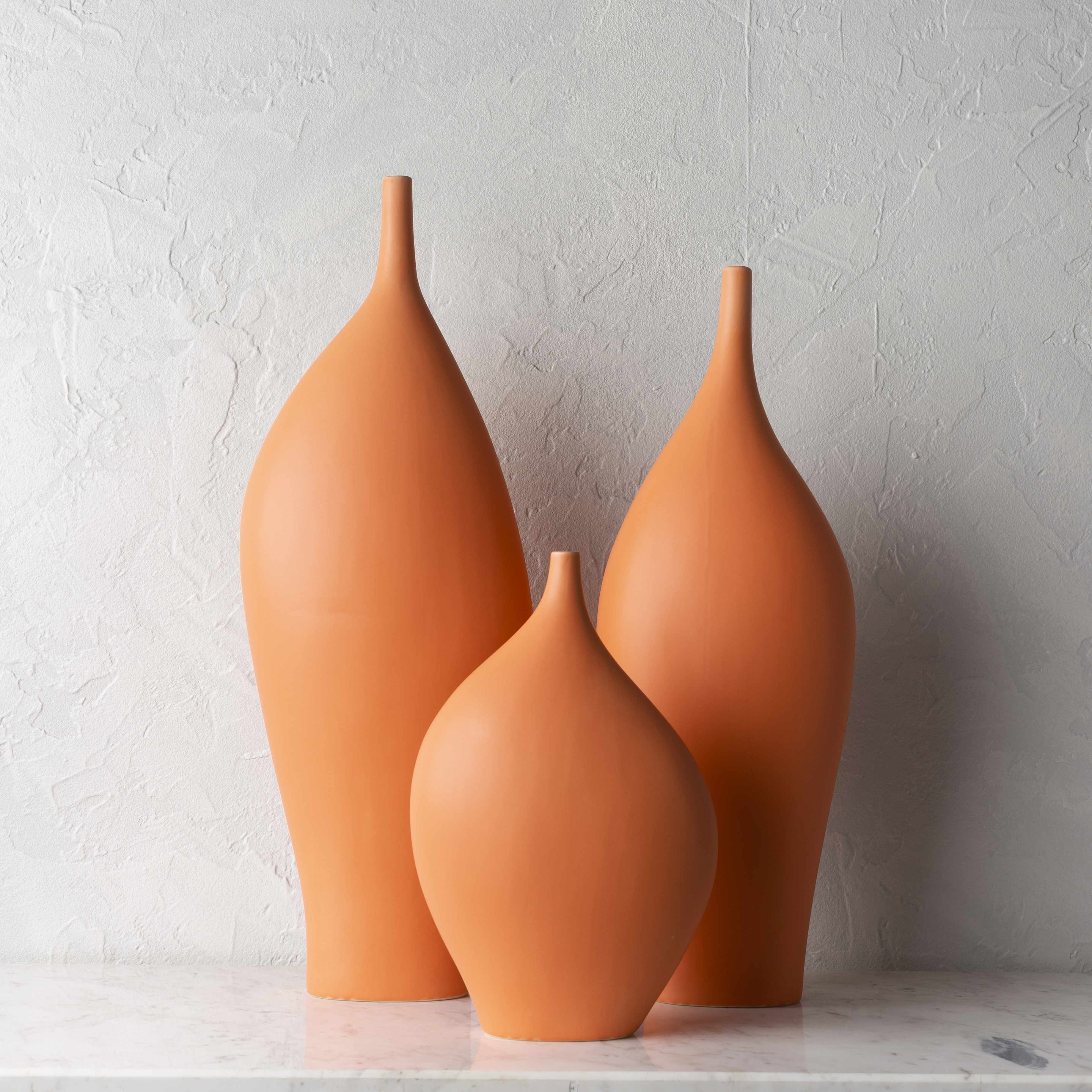 Vakhrushev Vase-2